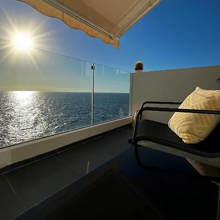 Appartamento At The Ocean's Edge *